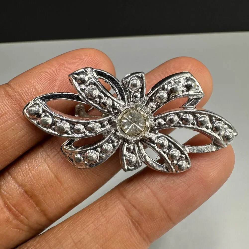 3/$30 Vintage Rhinestone Bow Brooch Silver Tone Textured Floral Ribbon Pin